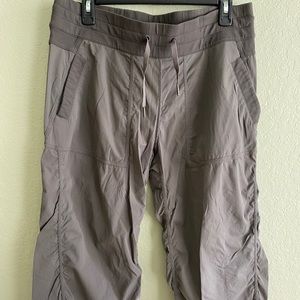 Lululemon Dance Studio II Capri size 10